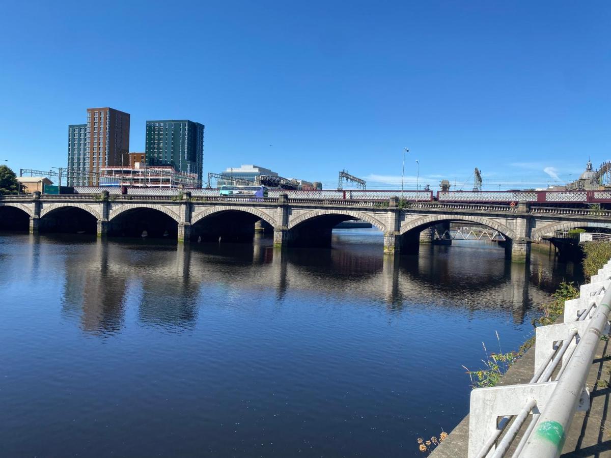 Lovely 1-Bed Apartment In Glasgow Merchant City מראה חיצוני תמונה
